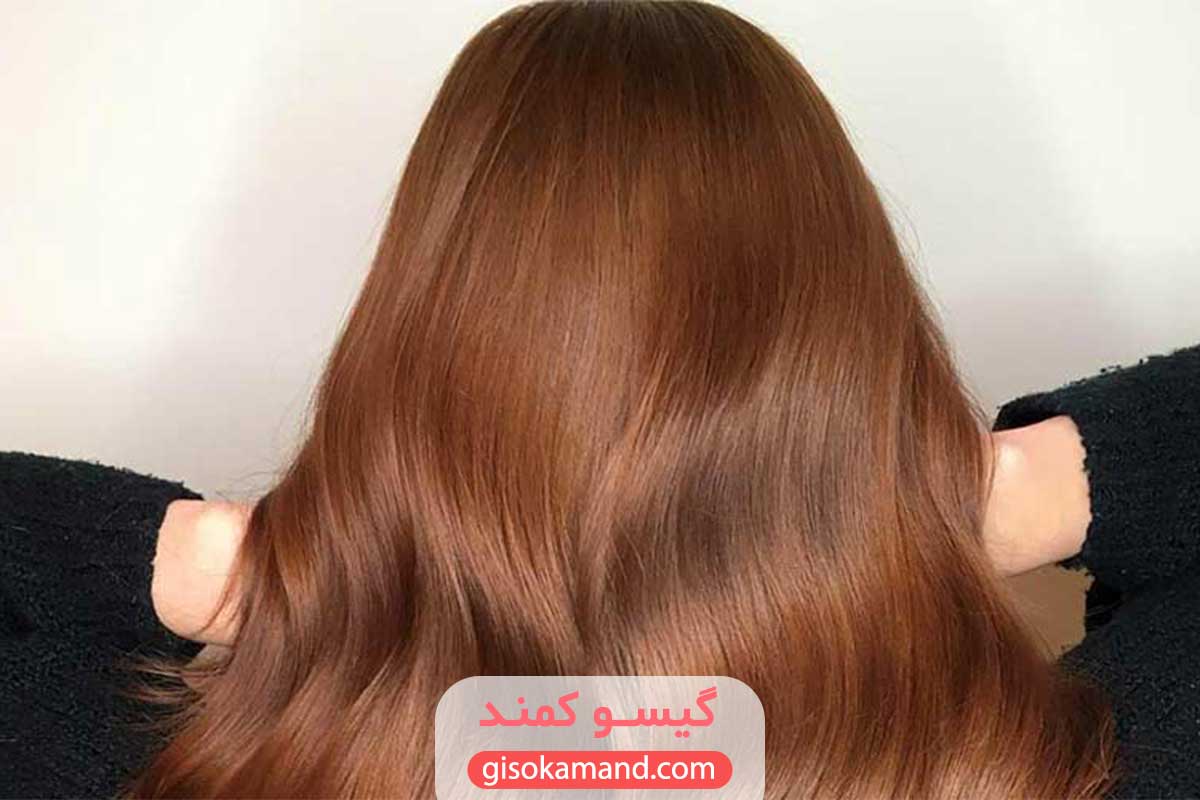 رنگ مو فندقی متوسط با دکلره